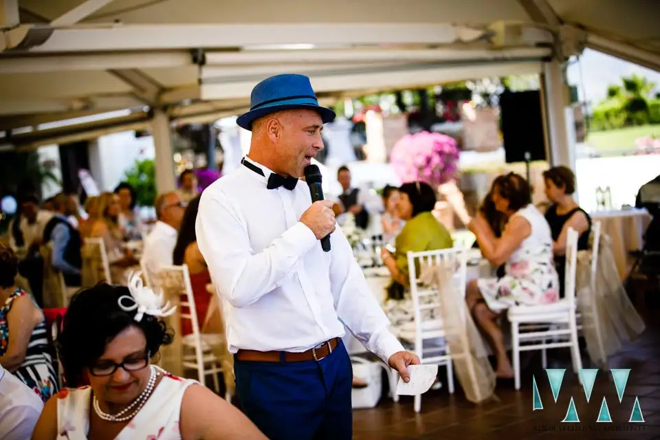 MEAL ENTERTAINMENT, Ian Preston wedding entertainment